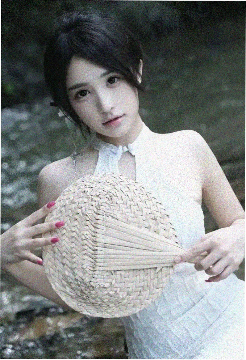 旧钟楼疑云电影解说封面
